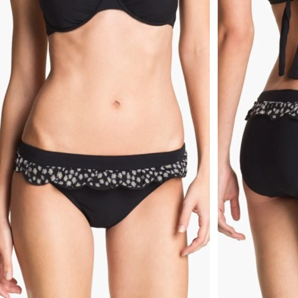 Black bikini bottom with ruffle Daisy’s NWT lower rise 8